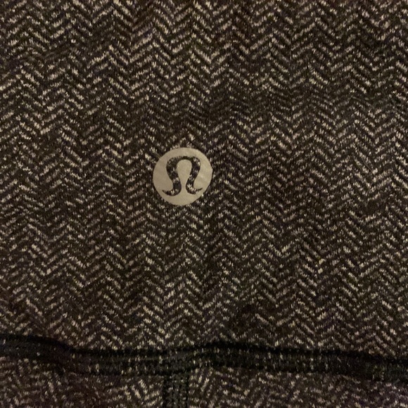 Lululemon Wunder Under - Picture 3 of 4